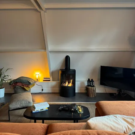 A - - Like A Dream Chalet *